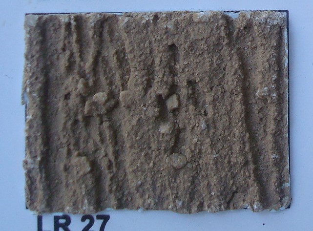 LR 27